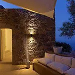 Melanopetra Boutique * Emporeios (Nisyros)